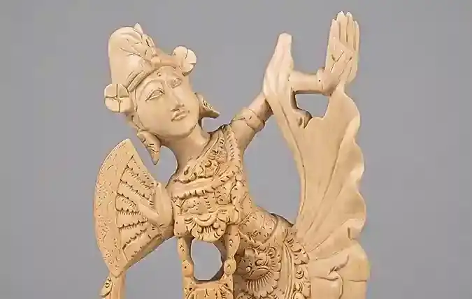 Balinese Dancer Wood Carving: Oleg, Kebyar Duduk & Janger